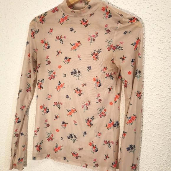 4/20$🌸🌼 Simons Long sleeves shirt 🌸🌼 - Picture 1 of 5